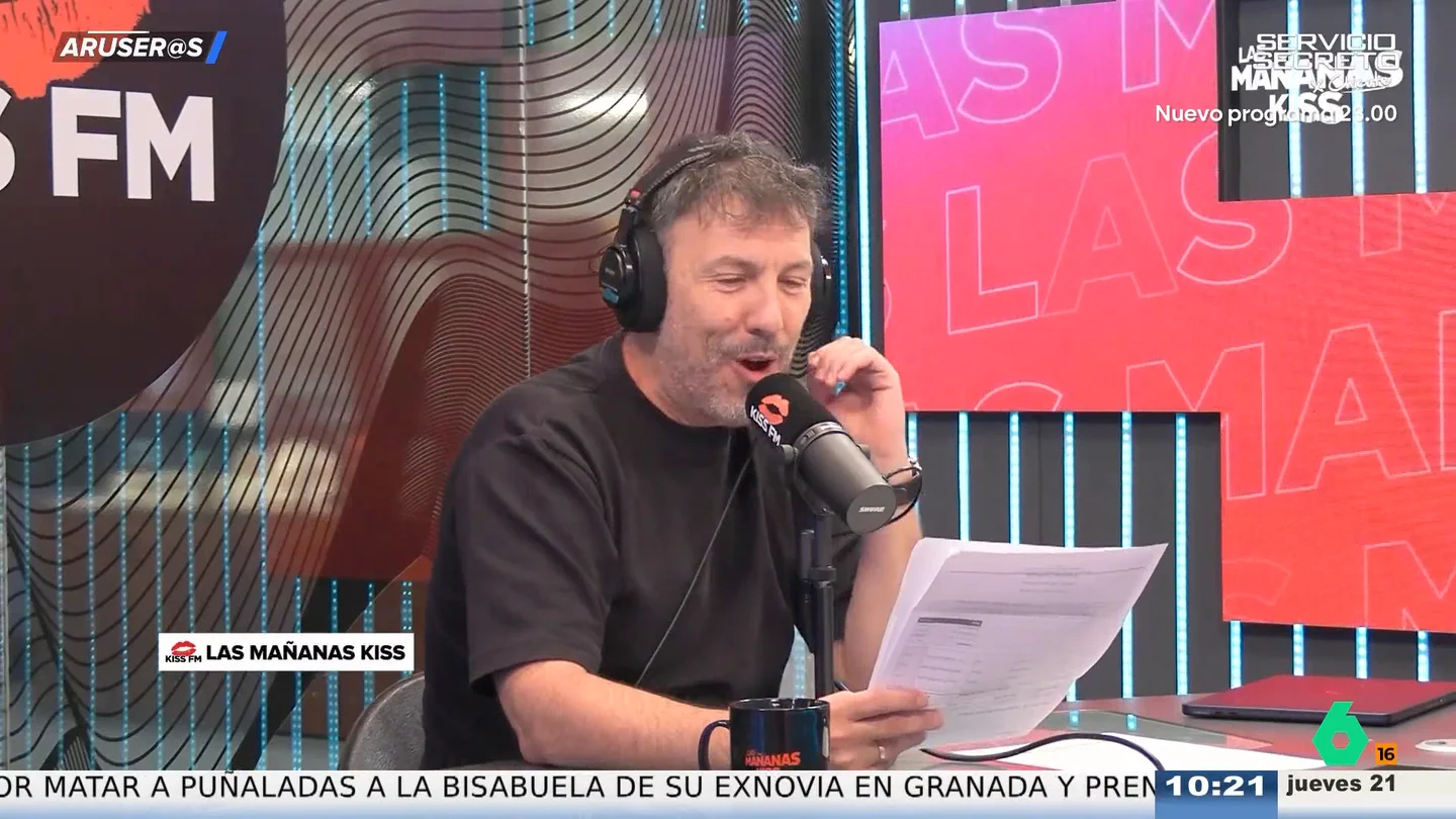 Iñaki Urrutia estalla contra las graduaciones y festivales escolares: "Sabemos que son un coñazo y seguimos haciéndolos" Iñaki Urrutia estalla contra las graduaciones y festivales escolares: "Sabemos que son un coñazo y seguimos haciéndolos"