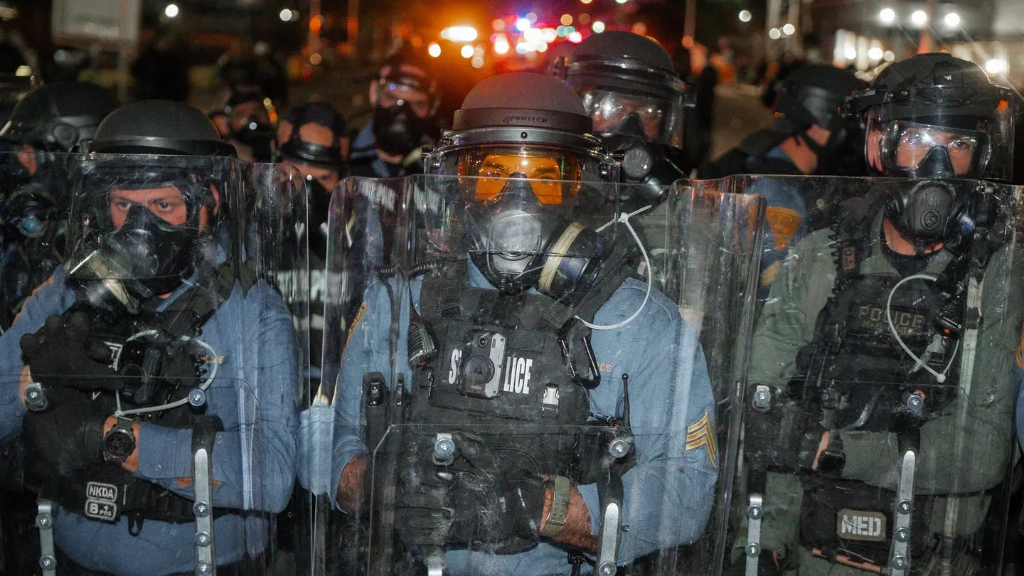 Tensión en las protestas contra el ICE en Nueva Jersey Tensión en las protestas contra el ICE en Nueva Jersey