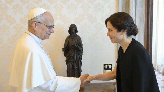 Ayuso visita al papa León XIV sin hablar de política y con la "unidad" como fin del viaje del pontífice a España Ayuso visita al papa León XIV sin hablar de política y con la "unidad" como fin del viaje del pontífice a España