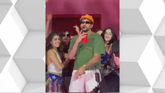 La polémica Casita de Bad Bunny: el método de selección de mujeres jóvenes indigna en redes y preocupa a los expertos La polémica Casita de Bad Bunny: el método de selección de mujeres jóvenes indigna en redes y preocupa a los expertos