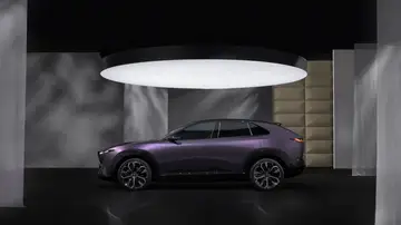 ¿El interior más creativo del mercado? Las marcas chinas y el Tesla Model Y tienen razones para preocuparse por culpa del Mazda CX-6e ¿El interior más creativo del mercado? Las marcas chinas y el Tesla Model Y tienen razones para preocuparse por culpa del Mazda CX-6e