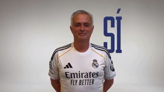 Florentino P&eacute;rez anuncia el fichaje de Mourinho por el Real Madrid