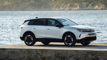 No es el Toyota C-HR, tampoco el Nissan Qashqai: este SUV compacto h&iacute;brido es alem&aacute;n y tiene uno de los mejores maleteros