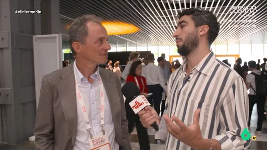 Pedro Duque afirma que la IA "es como una abuela": "Y cuando preguntas cómo se arregla una cosa es un cuñado" Isma Juárez ha charlado con el astronauta sobre la Inteligencia Artificial. El reportero le ha preguntado si, en alguna ocasión, le ha hecho alguna pregunta absurda.