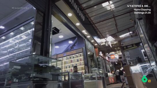 La ruta del m&oacute;vil robado a una reportera de Equipo de Investigaci&oacute;n es la de otro muchos. Desaparece en una ciudad europea y llega a Marruecos. En Casablanca, seguimos la ubicaci&oacute;n del m&oacute;vil hasta un gigantesco mercado donde diferenciar un dispositivo de segunda mano y uno robado es pr&aacute;cticamente imposible.