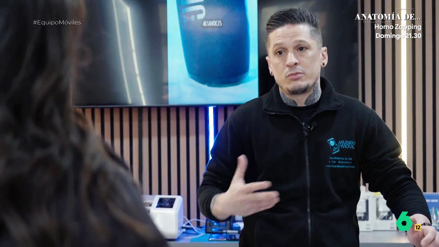 Un técnico de telefonía desvela las claves para saber si un móvil es robado Un técnico explica a Equipo de Investigación dónde está el negocio en los móviles que no se pueden usar por haber sido bloqueados y cuál es la forma más rápida de averiguar si estamos ante mercancía robada.