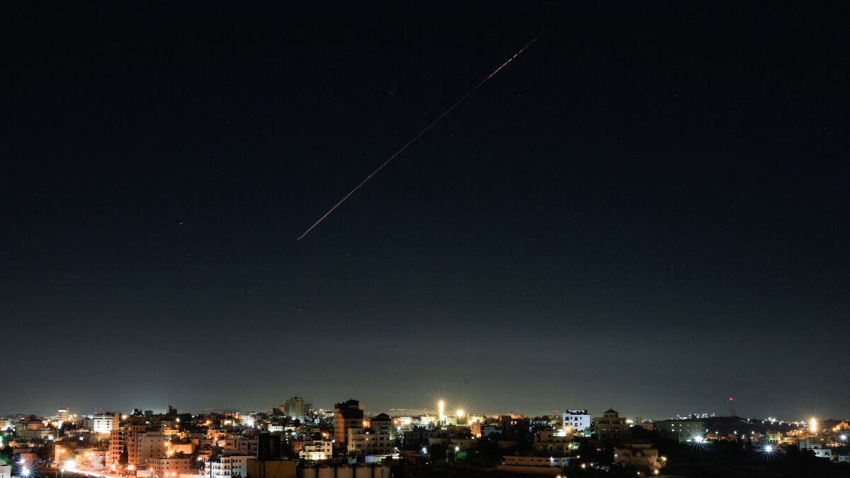 Irán lanza misiles contra el norte de Israel en respuesta a 