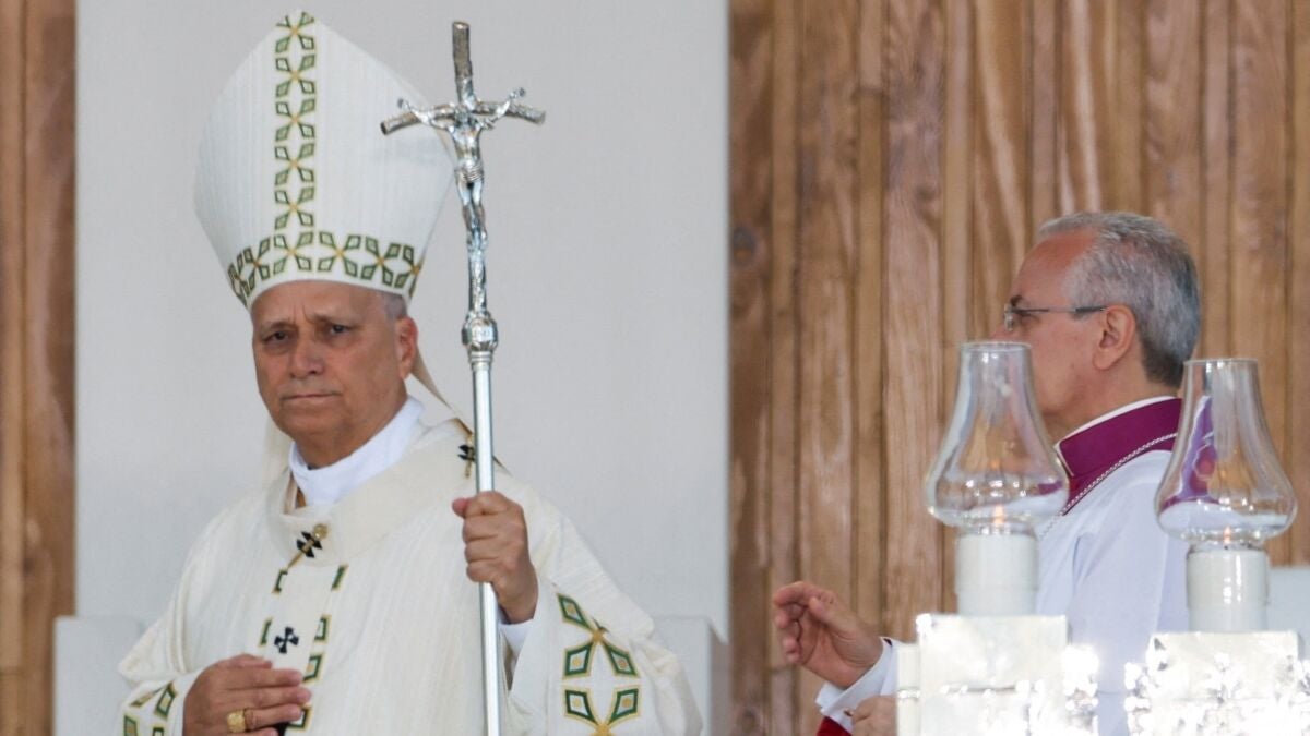 El papa León XIV llama a todos los católicos a "no huir" y "