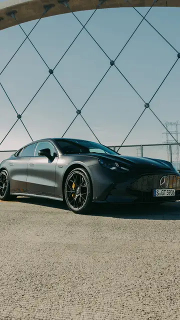 Mercedes-AMG GT Mercedes-AMG GT