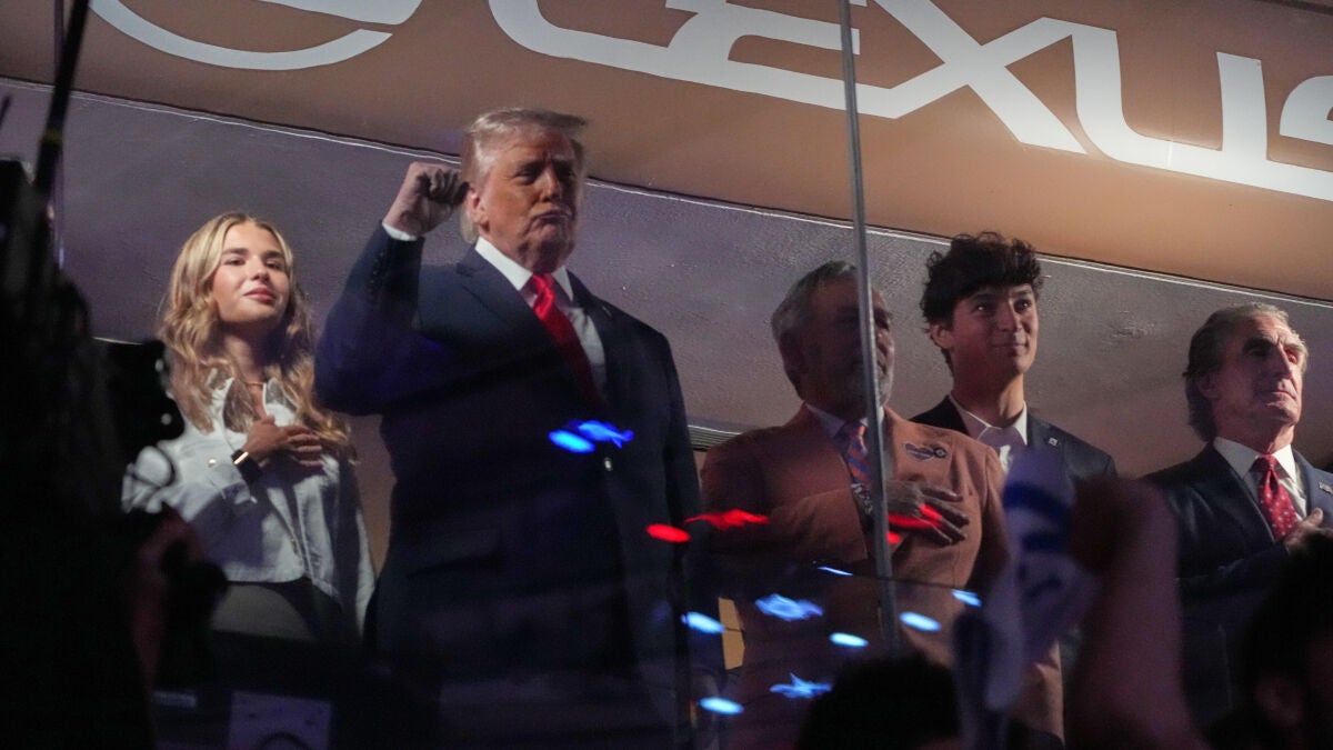 Donald Trump, abucheado por el Madison Square Gard