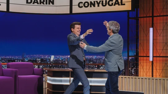 La broma de Marc Giró a Ricardo Darín: "Solo te he traído para que le digas a Úrsula Corberó que venga al programa. Me importa un pito el resto" La broma de Marc Giró a Ricardo Darín: "Solo te he traído para que le digas a Úrsula Corberó que venga al programa. Me importa un pito el resto"