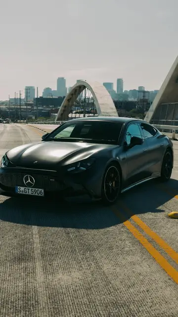 Mercedes-AMG GT Mercedes-AMG GT