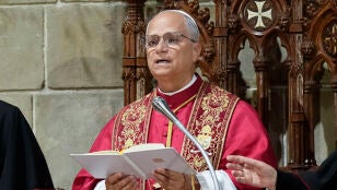 El papa Le&oacute;n XIV oficia el rezo de la Hora media en la Catedral de la Santa Cruz y Santa Eulalia en Barcelona