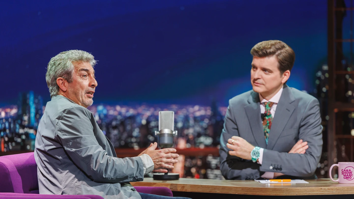La reflexión de Marc Giró frente a Ricardo Darín sobre la ultraderecha: "Negar la violencia machista, como hace el fascismo, acaba en muerte" La reflexión de Marc Giró frente a Ricardo Darín sobre la ultraderecha: "Negar la violencia machista, como hace el fascismo, acaba en muerte"