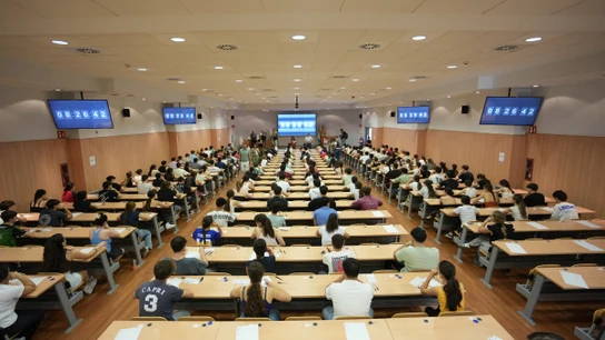 Aula donde se llevaron a cabo exámenes de la PAU Aula donde se llevaron a cabo exámenes de la PAU