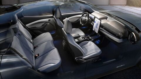 Interior completo Mustang Mach-E