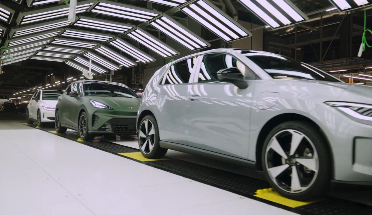LO MEJOR DE LA SEMANA: la llegada de Zeekr a Espa&ntilde;a, el primer 100% el&eacute;ctrico de Ferrari y el nuevo superdeportivo de Audi
