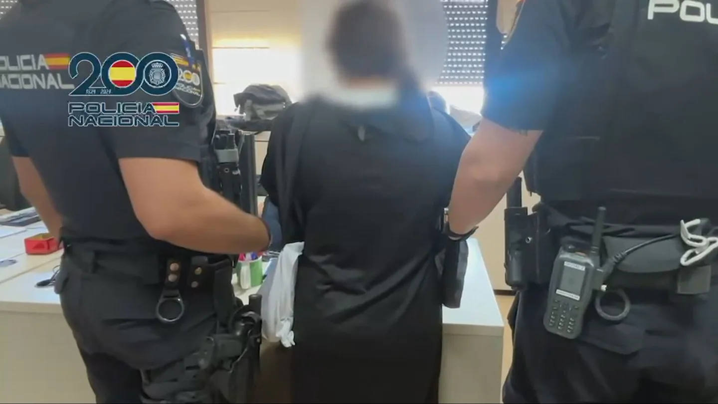 La Policía detiene a la mujer sospechosa del atraco a una joyería en Ciudad Lineal La Policía detiene a la mujer sospechosa del atraco a una joyería en Ciudad Lineal