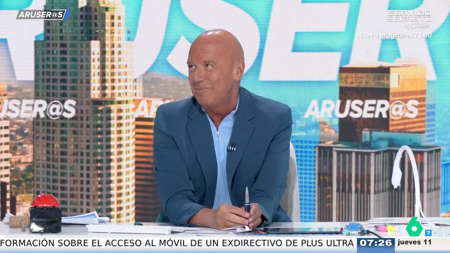 La frase "es solo una amiga" desata el debate en Aruser@s: "Hay infidelidades que duelen más que un beso" La frase "es solo una amiga" desata el debate en Aruser@s: "Hay infidelidades que duelen más que un beso"