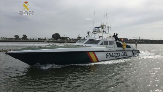 Embarcaci&oacute;n de la Guardia Civil