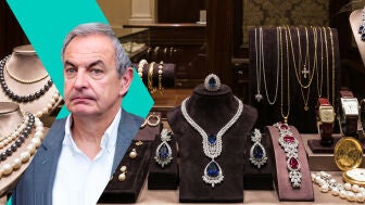 Jos&eacute; Luis Rodr&iacute;guez Zapatero y las joyas incautadas en su despacho.
