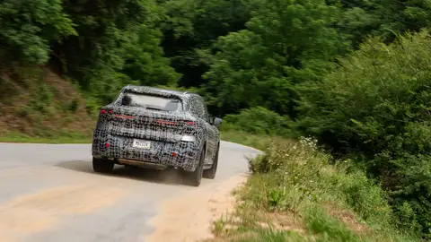 Nuevo BMW X5, durante sus últimas pruebas de desarrollo en Carolina del Sur. Nuevo BMW X5, durante sus últimas pruebas de desarrollo en Carolina del Sur.