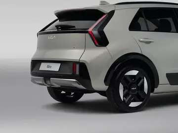 Kia prepara el nuevo Niro 2027 con una decisión radical: adiós a las dudas eléctricas y un interior que cambia por completo Kia prepara el nuevo Niro 2027 con una decisión radical: adiós a las dudas eléctricas y un interior que cambia por completo