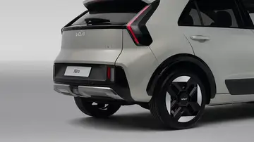 Kia prepara el nuevo Niro 2027 con una decisión radical: adiós a las dudas eléctricas y un interior que cambia por completo Kia prepara el nuevo Niro 2027 con una decisión radical: adiós a las dudas eléctricas y un interior que cambia por completo