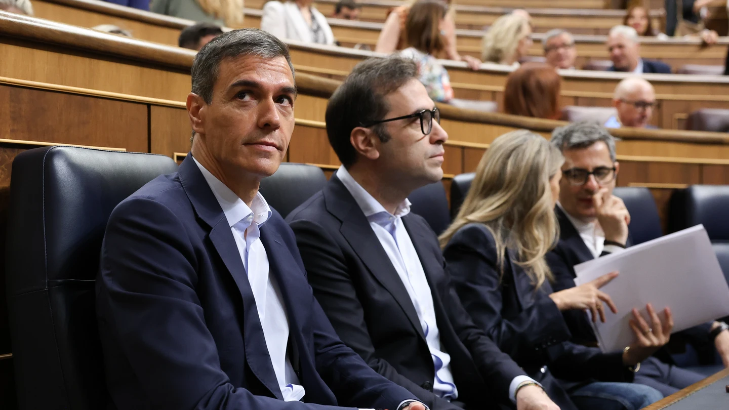 Pedro Sánchez, Carlos Cuerpo, Yolanda Díaz y Félix Bolaños durante una sesión de control al Gobierno Pedro Sánchez, Carlos Cuerpo, Yolanda Díaz y Félix Bolaños durante una sesión de control al Gobierno