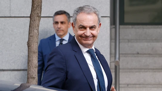 El expresidente del Gobierno, José Luis Rodríguez Zapatero, llega a la Audiencia Nacional para declarar como investigado por organización criminal, tráfico de influencias y falsedad El expresidente del Gobierno, José Luis Rodríguez Zapatero, llega a la Audiencia Nacional para declarar como investigado por organización criminal, tráfico de influencias y falsedad