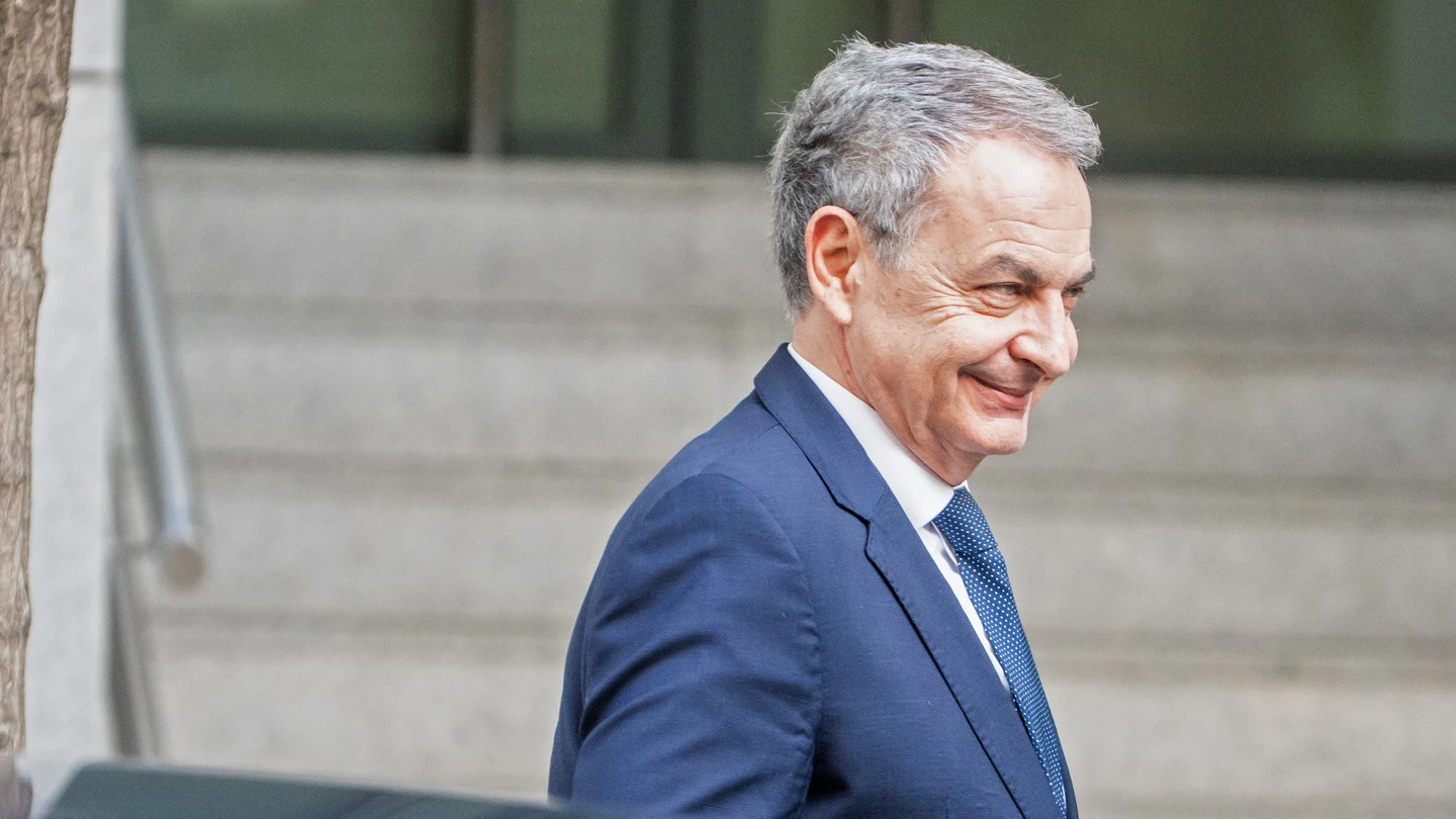 El expresidente del Gobierno José Luis Rodríguez Zapatero, a su llegada a la Audiencia Nacional en Madrid (España) El expresidente del Gobierno José Luis Rodríguez Zapatero, a su llegada a la Audiencia Nacional en Madrid (España)