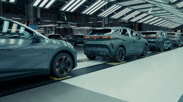 As&iacute; se fabrica el Cupra Raval, el primer coche el&eacute;ctrico dise&ntilde;ado, desarrollado y fabricado en la planta de Martorell