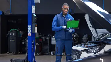 Electromecánica: una de las profesiones con más futuro en España a causa de la nueva movilidad Electromecánica: una de las profesiones con más futuro en España a causa de la nueva movilidad