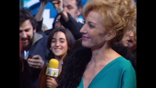 Así consiguieron colar los actores las míticas chapas de 'No a la guerra' en los Goya de 2003: "Marisa Paredes metió algunas"