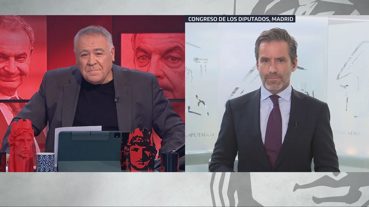 Sémper se entera en directo de la imputación de las hijas y la secretaria de Zapatero: "Pesará sobre sus hombros" Sémper se entera en directo de la imputación de las hijas y la secretaria de Zapatero: "Pesará sobre sus hombros"