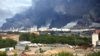Incendio en una refiner&iacute;a rusa