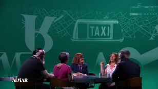 Una mujer taxista, sobre sus experiencias m&aacute;s surrealistas: "He visto amor&iacute;os indebidos, de tener que pedir que esperen a llegar al destino"