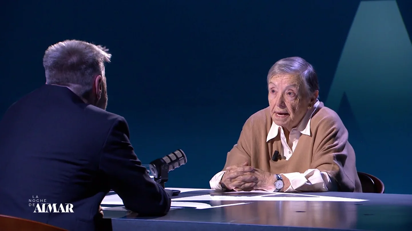 La emoción de María Galiana al recordar a su marido, Rafael: "Solo por ver su cara cuando me dieron el Goya merecía la pena totalmente" La emoción de María Galiana al recordar a su marido, Rafael: "Solo por ver su cara cuando me dieron el Goya merecía la pena totalmente"