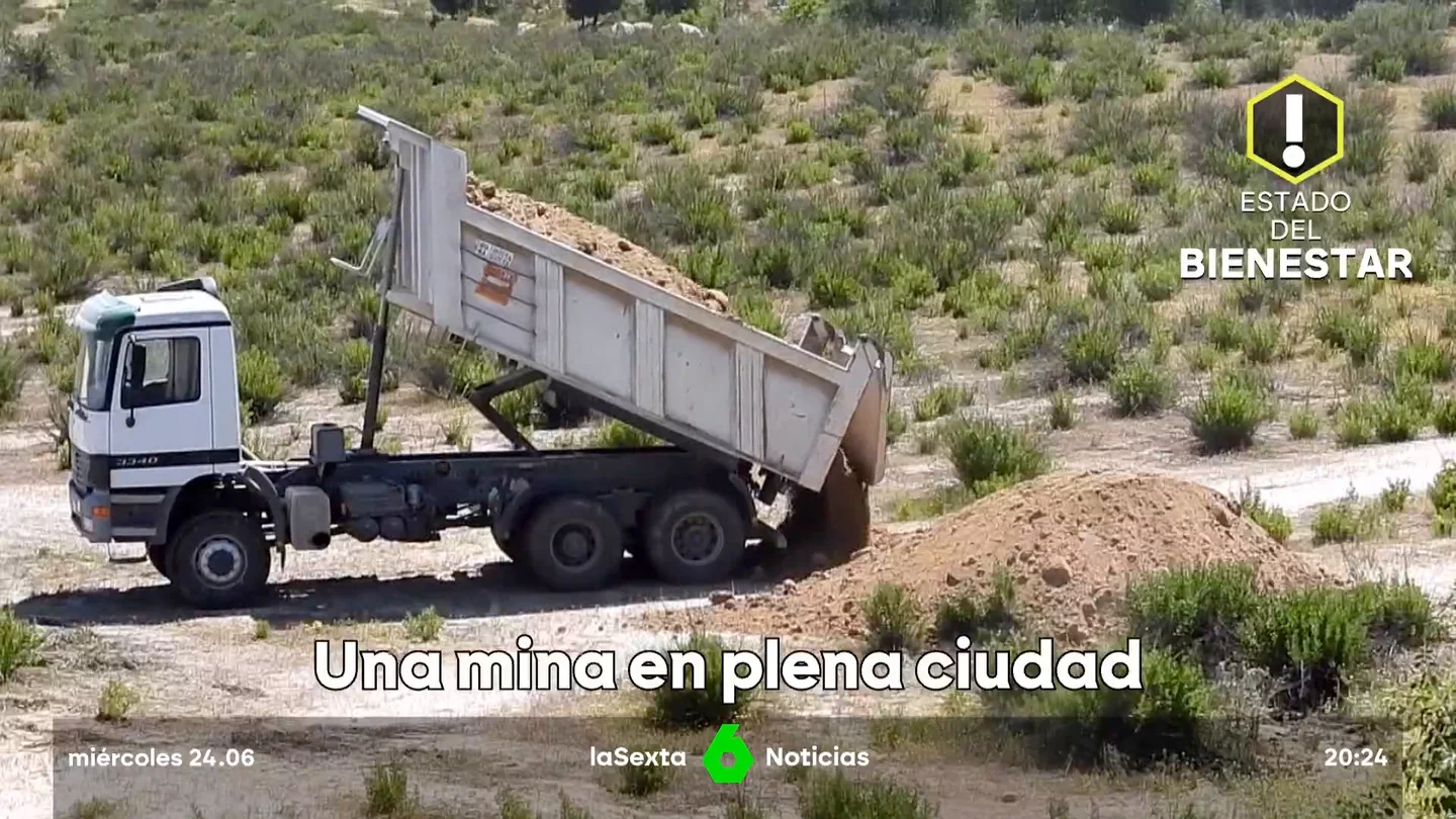 La sepiolita detrás de las Lagunas de Ambroz: el mineral que el Gobierno de Ayuso antepone a los vecinos La sepiolita detrás de las Lagunas de Ambroz: el mineral que el Gobierno de Ayuso antepone a los vecinos