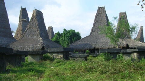 Casas tradicionales en Sumba