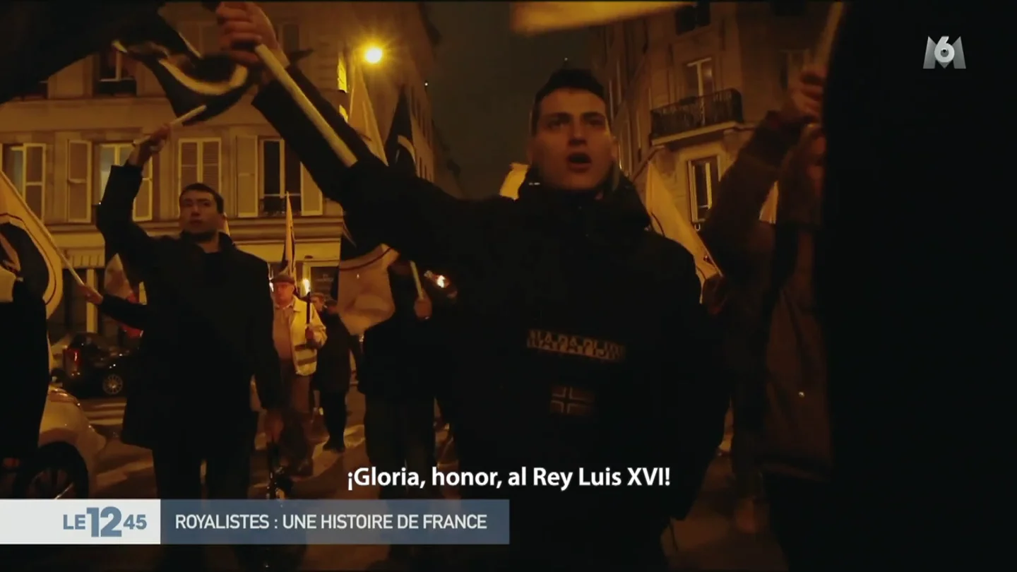 Un periodista francés, sobre el Borbón bisnieto de Franco que reclama el trono de Francia: "Tienen interés en él los medios de extrema derecha" Un periodista francés, sobre el Borbón bisnieto de Franco que reclama el trono de Francia: "Tienen interés en él los medios de extrema derecha"