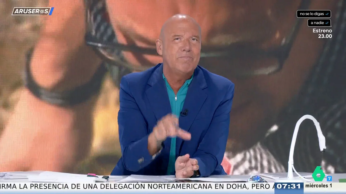 Alfonso Arús, sobre la moda de las cláusulas de caducidad en parejas: "Como el fútbol, si a los seis meses no ofrecen renovar buscas otro equipo" Alfonso Arús, sobre la moda de las cláusulas de caducidad en parejas: "Como el fútbol, si a los seis meses no ofrecen renovar buscas otro equipo"