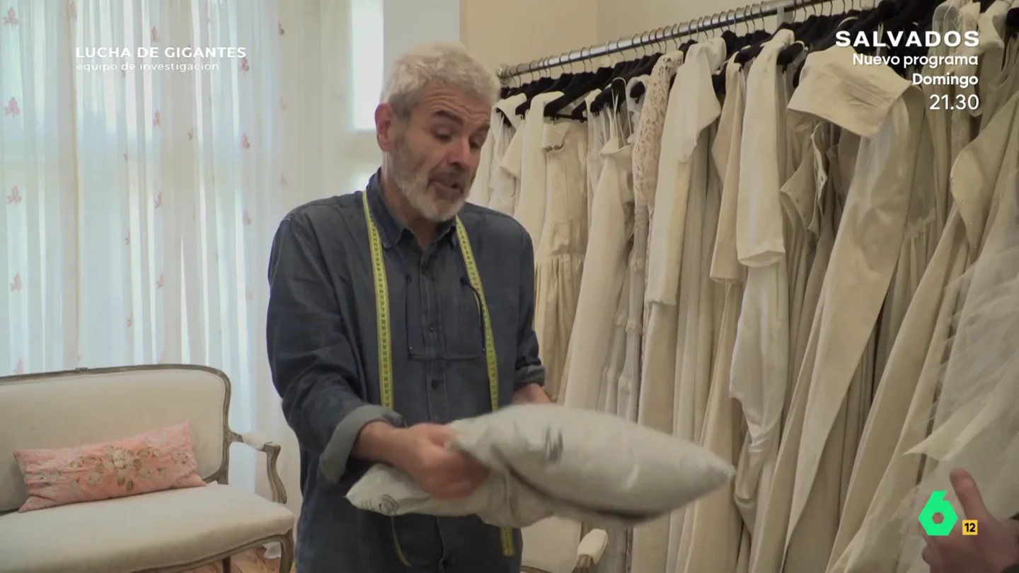 Lorenzo Caprile analiza la calidad de un vestido de Shein: "Me parece milagroso que esto cueste 70 euros" Lorenzo Caprile analiza la calidad de un vestido de Shein: "Me parece milagroso que esto cueste 70 euros"
