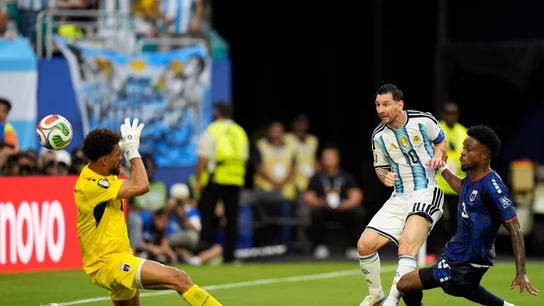 Gol de Leo Messi a Cabo Verde Gol de Leo Messi a Cabo Verde