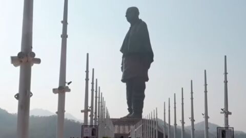 Estatua de la Unidad