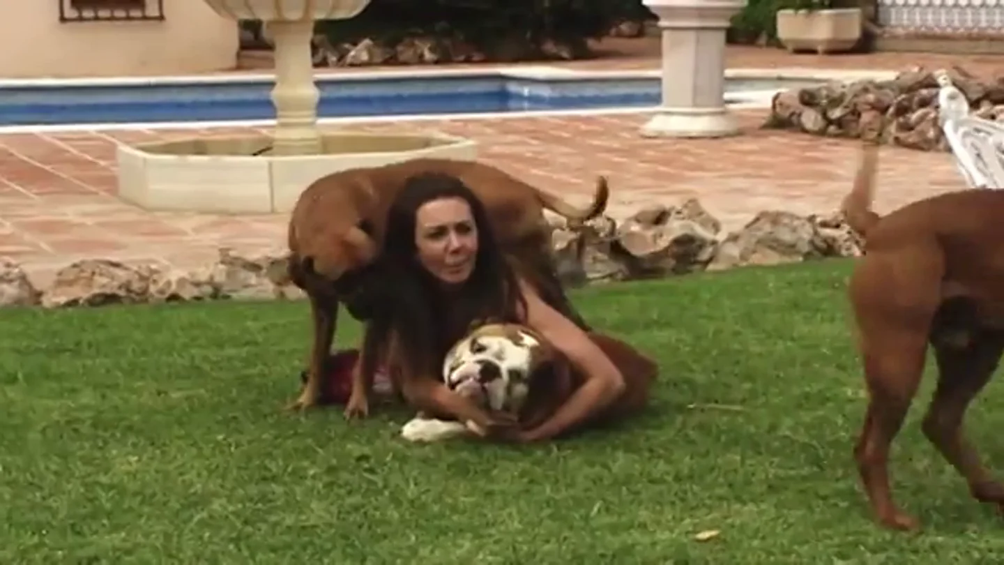 "Esos serían mis tíos peleándose por la herencia": la escena más caótica de Mariana Nannis y sus perros "Esos serían mis tíos peleándose por la herencia": la escena más caótica de Mariana Nannis y sus perros