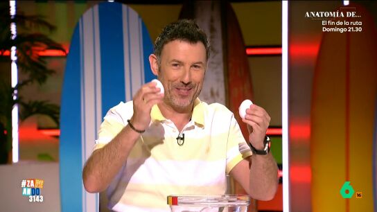 I&ntilde;aki Urrutia sorprendi&oacute; a &Aacute;lex Silvestre con sus dotes de adivinaci&oacute;n para saber lo que iba a pasar en el partido de Espa&ntilde;a contra B&eacute;lgica del Mundial. As&iacute; predijo una victoria de la selecci&oacute;n y, adem&aacute;s, con gol belga.