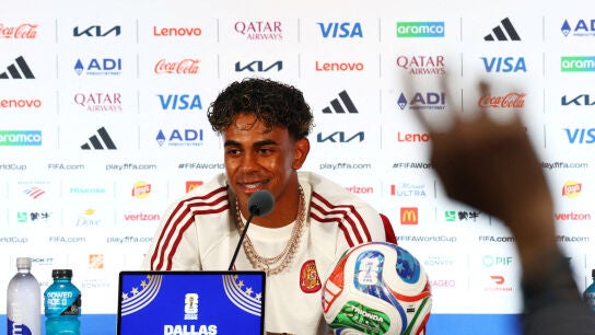 Lamine Yamal atiende a los periodistas desplazados hasta Dallas en la previa del partido contra Francia