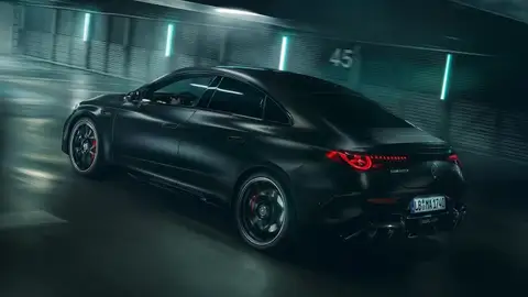 Mercedes-Benz CLA 45 AMG Mercedes-Benz CLA 45 AMG