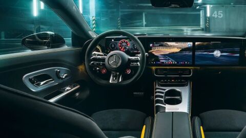 Mercedes-Benz CLA 45 AMG